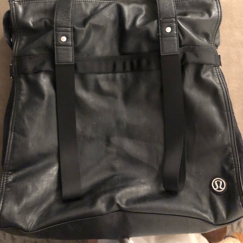 LULU LEMON ATHLETICA yoga bag/workout bag